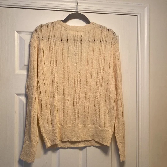 Brand New Astr Cream Sweater - Picture 2 of 7